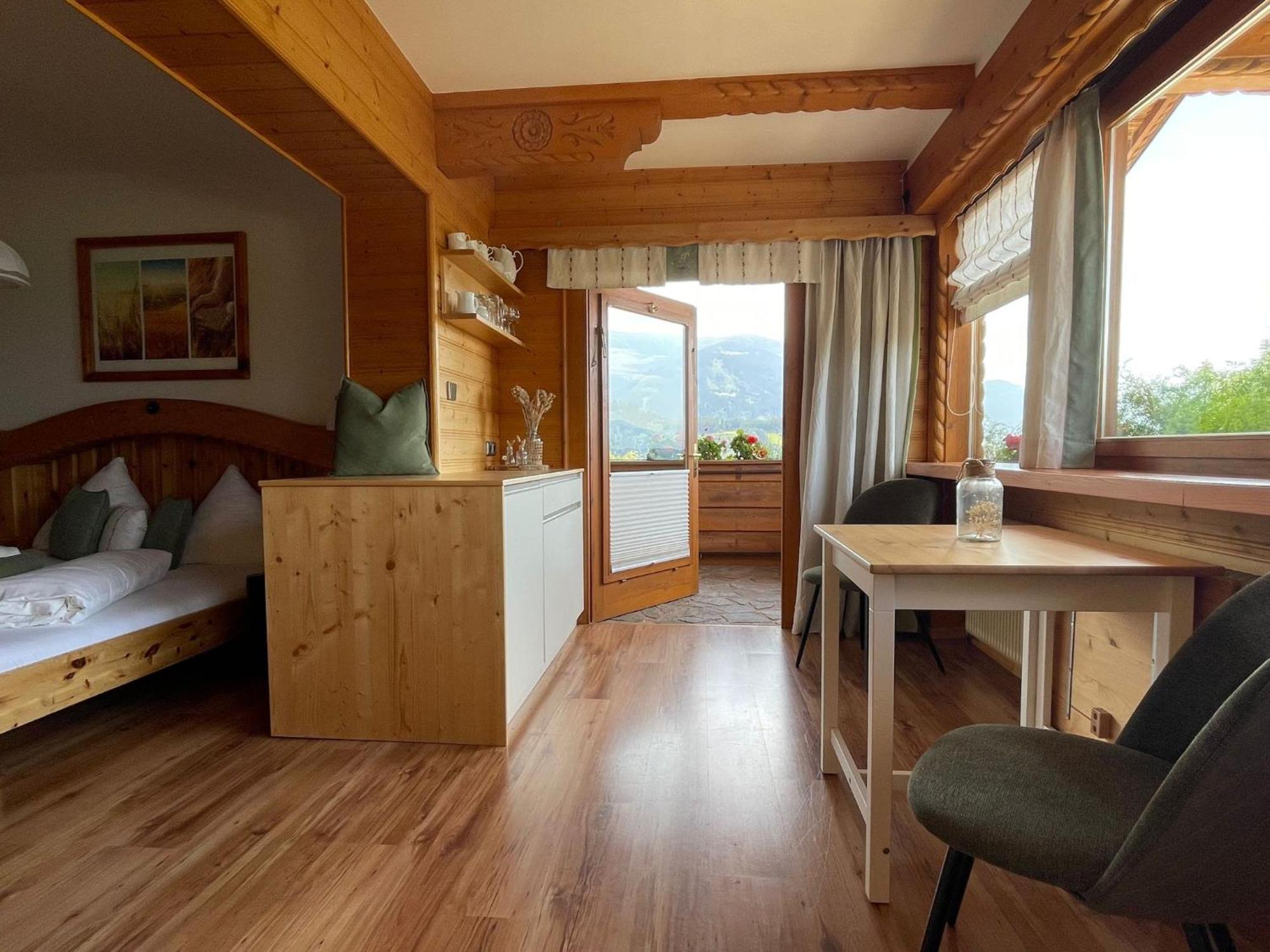 Gasthof Pension Perauer Lieserhofen Εξωτερικό φωτογραφία