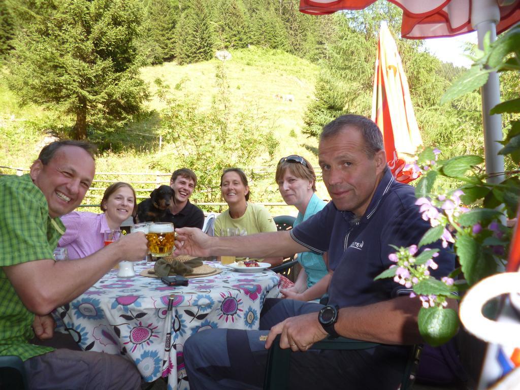 Gasthof Pension Perauer Lieserhofen Εξωτερικό φωτογραφία